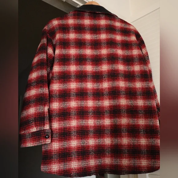 Colebrook Vintage Plaid Button Down Coat - Picture 2 of 7